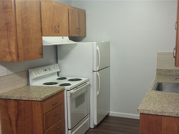 5th image of 9623 S 248th St Unit D3