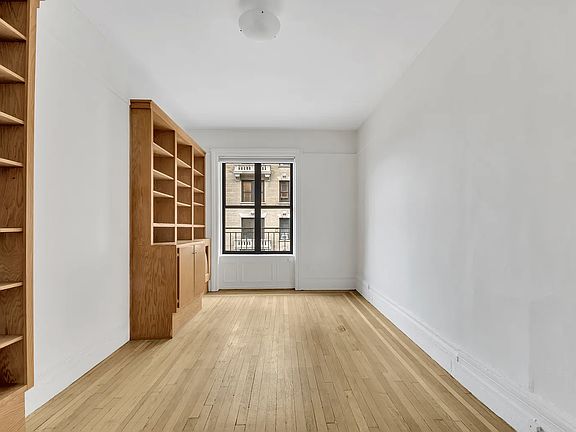4th image of 244 Riverside Dr APT 4A