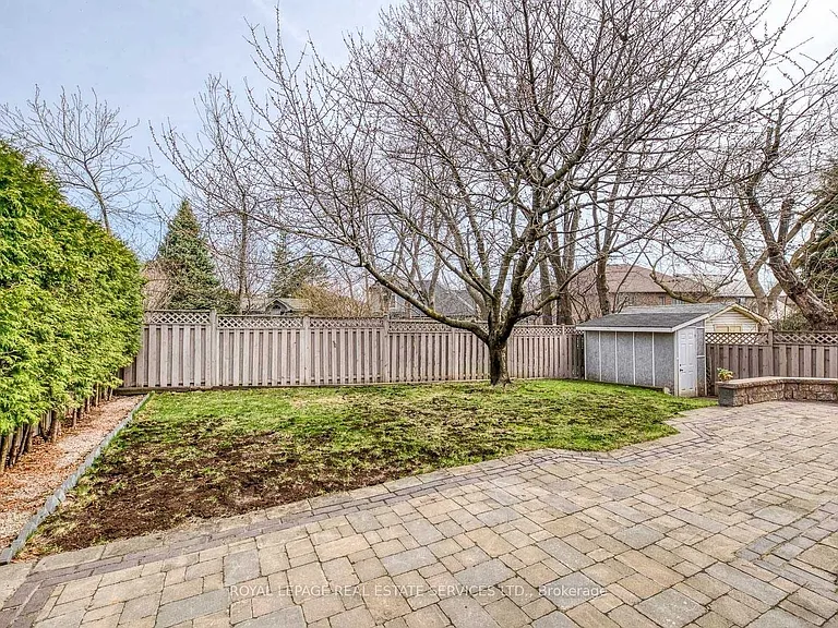 1447 Clearview Dr — Photo 37
