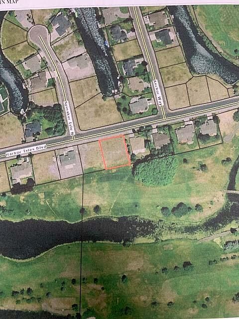 2nd image of 114 Harbor Isle Blvd
