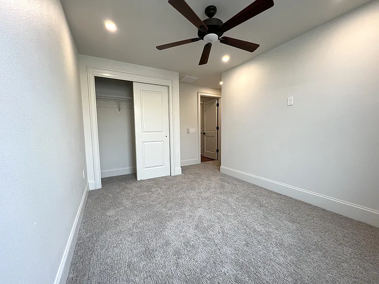 244 E Park Ave #204 — Photo 9
