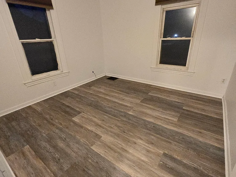 32 Clairmont Pl #B — Photo 6