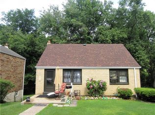 710 Penny Dr, Pittsburgh, PA 15235
