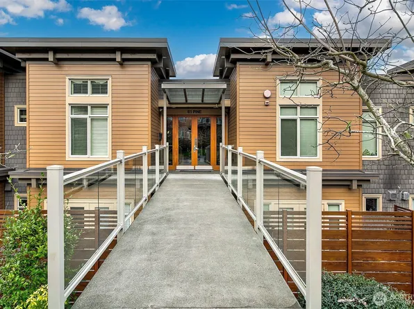 61 Pine Street #203, Edmonds, WA 98020