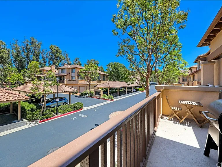 2684 Dietrich Dr — Photo 45