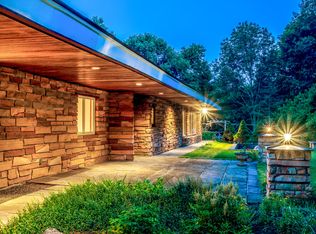 35 Gold Mine Rd, Roxbury, CT 06783