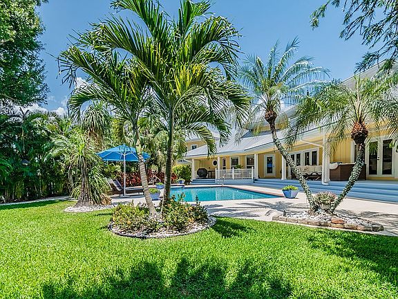 Quiet secluded private 