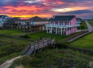 2298 Trinidad Dr, Crystal Beach, TX 77650