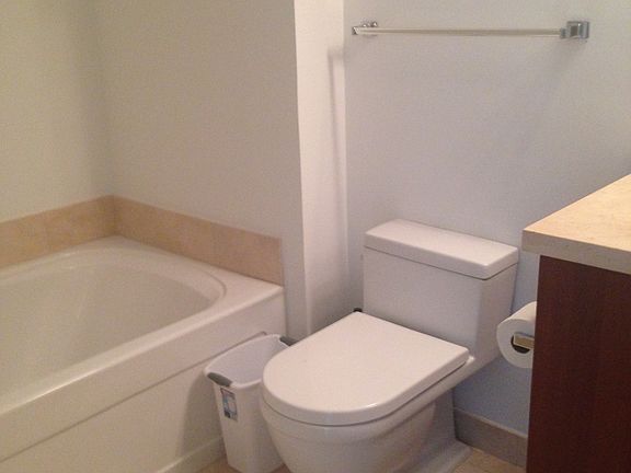 4th image of 1111 SW 1st Ave APT 2318