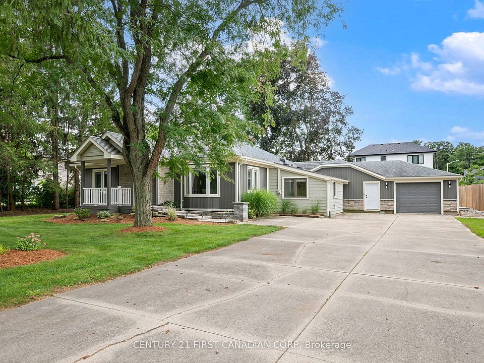 1st image of 22697 Adelaide Rd