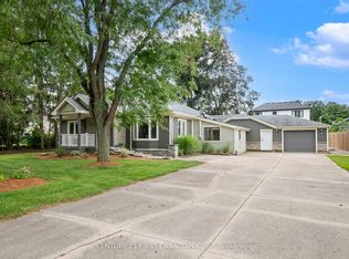22697 Adelaide Rd, Strathroy Caradoc, ON N0L 1W0