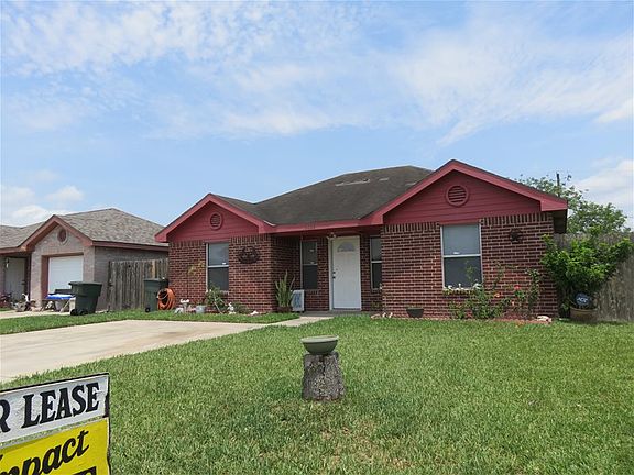 2nd image of 3322 Lazy Palm Dr N