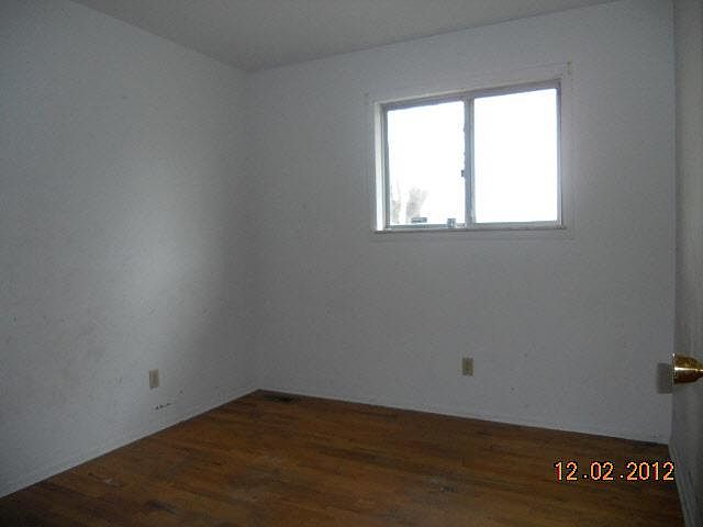1st image of 1354 Lamont St