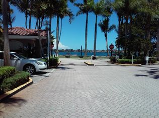 13590 SW 144th Ter, Miami, FL 33186