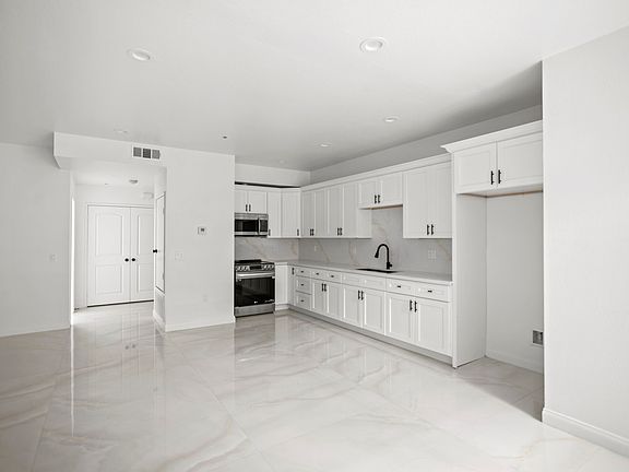 4th image of 8153 Banana Ave #204