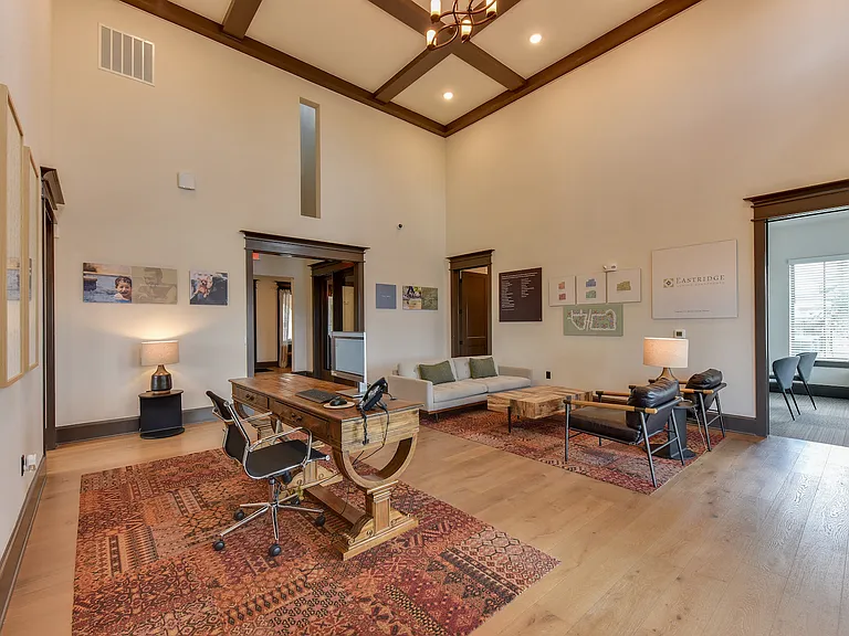 Leasing Office