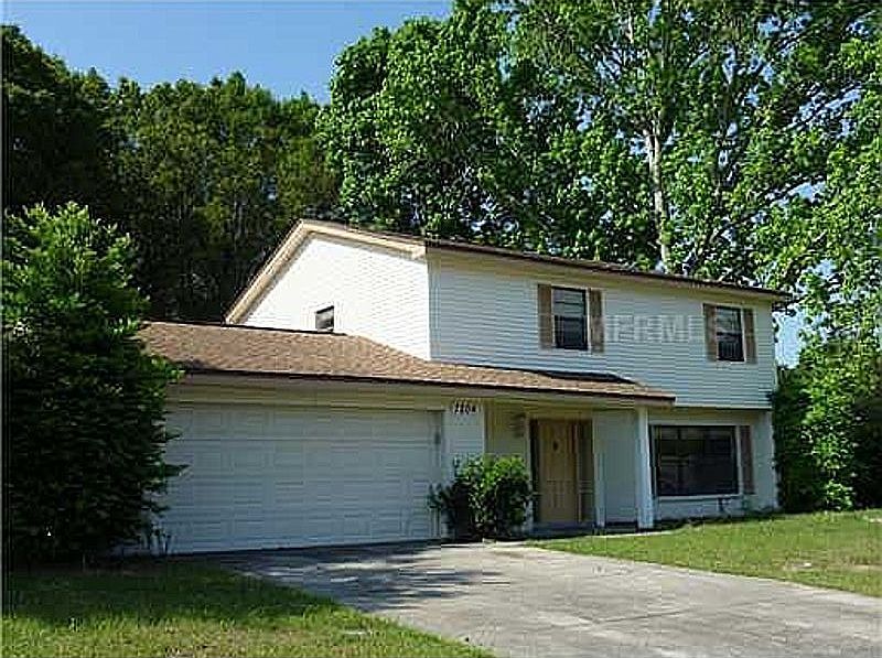 1st image of 7204 Woodbrook Dr