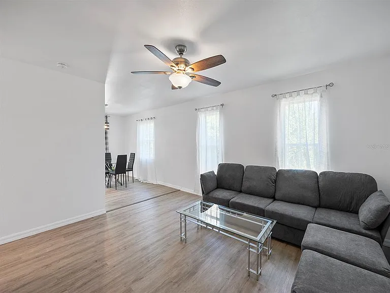 23019 Seneca Ave #A — Photo 7