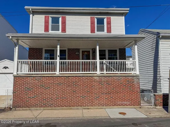 240 North St, Minersville, PA 17954