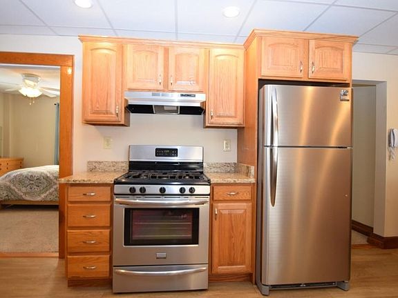 4th image of 22-24 Grossman St