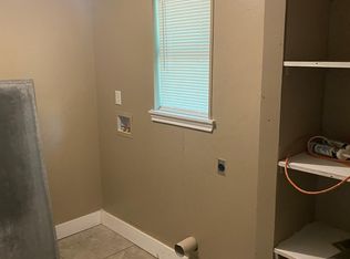 6215 Lark Valley Dr, San Antonio, TX 78242