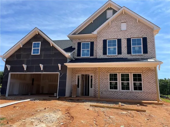 5725 Clouds Harbor Trl, Clemmons, NC 27012