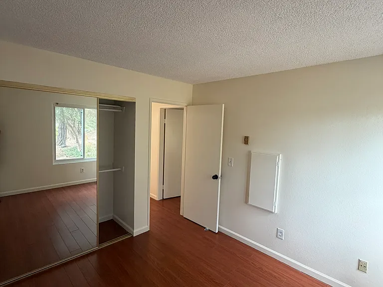 3652 Clairemont Dr #1A-1 — Photo 11
