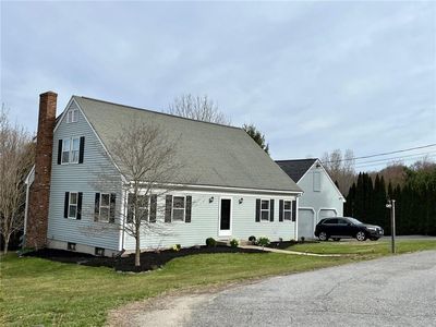54 Angell Rd, Cumberland, RI, 02864