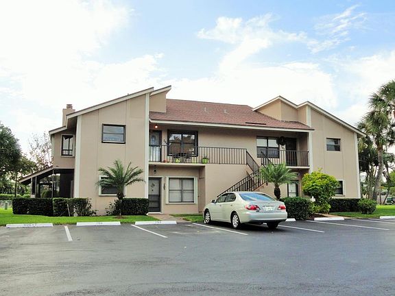 Home For Sale In Jupiter Dunes