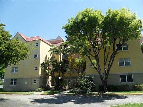 1st image of 8343 Lake Dr 101 #101