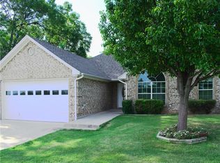 250 W Morris St, Rhome, TX 76078