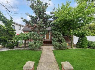 539 Keller Ave, Elmont, NY 11003
