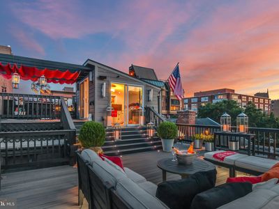 1217 N St NW #PENTHOUSE, Washington, DC, 20005