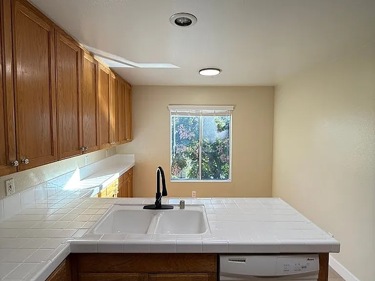 15766 Midwood Dr #4 — Photo 26