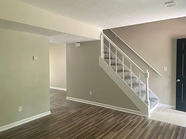 2644 Dorian Dr APT C, Snellville, GA 30078