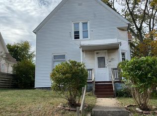 501 S Lee St APT 3, Bloomington, IL 61701