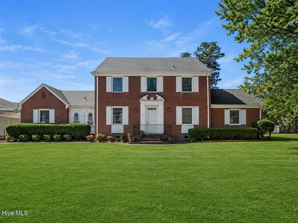 201 E Hargett Street, Richlands, NC 28574