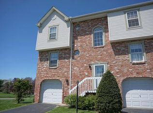 120 Bruton Dr, Gibsonia, PA 15044