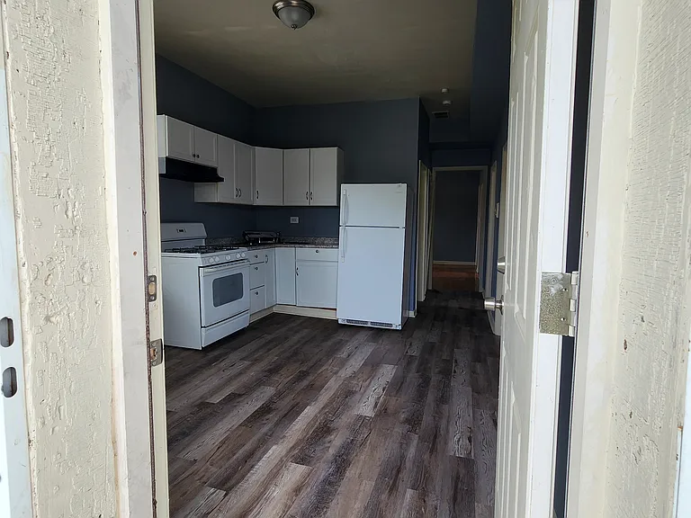 1650 S Saint Louis Ave #1R — Photo 18