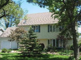 6835 Willow Springs Rd, Countryside, IL 60525