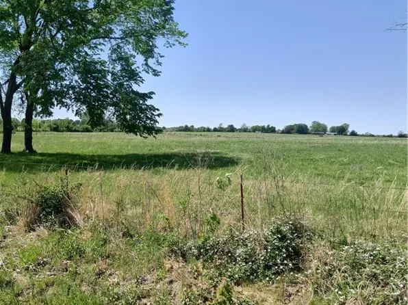 1909 N Davis St, Lavaca, AR 72941