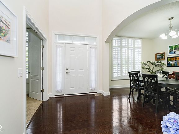 3rd image of 10925 Blooming Orchard Dr