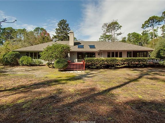 5th image of 20 Big Woods Dr