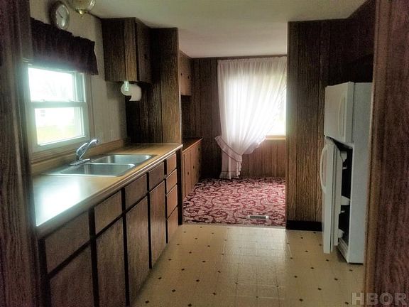 5th image of 303 S Ayres St