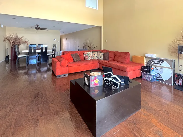 2542 Lindenwood Dr #2542 — Photo 6