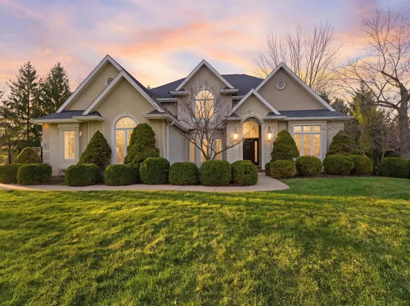 60 Carrington Ct, West Lafayette, IN 47906