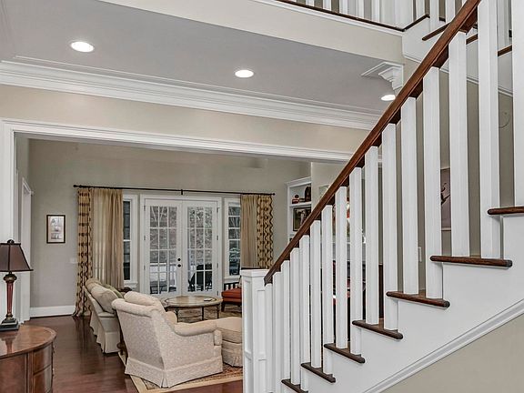 4th image of 103 Creek Vista Way
