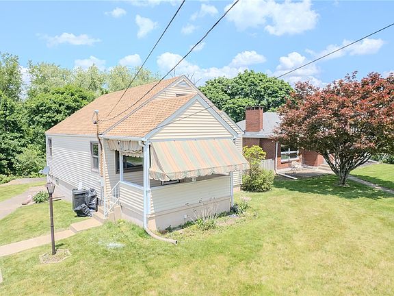 3rd image of 629 3rd St