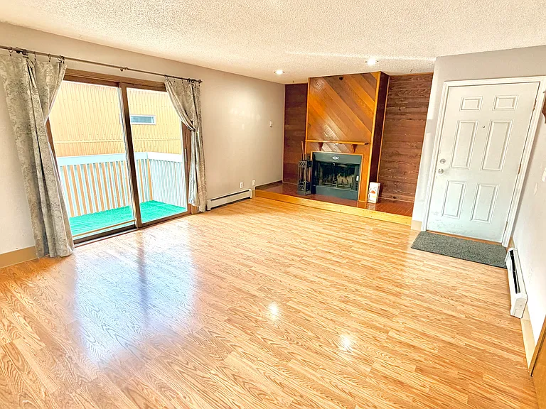 401 N Bliss St #3 — Photo 1