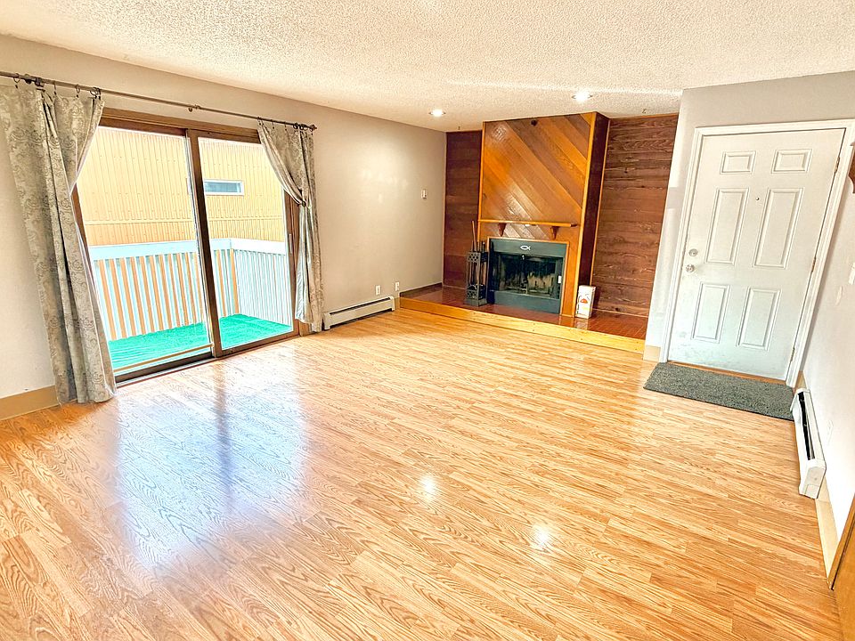 1st image of 401 N Bliss St APT 3